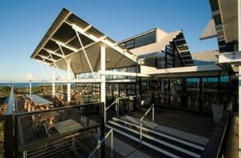 Caves Beachside Hotel - C Tourism 52