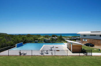 Caves Beachside Hotel - C Tourism 53