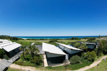 Caves Beachside Hotel - C Tourism 54