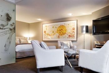 Art Series - The Olsen - C Tourism 40