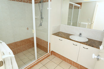 San Marino By The Sea Apartments - C Tourism 18