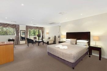 Checkers Resort & Conference Centre - C Tourism 38