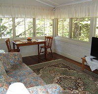Whispering Pines Chalet amp Cottages - C Tourism