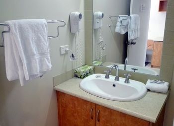 Glen Inn - C Tourism 4