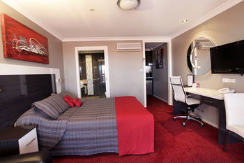 Cattleman's Country Motor Inn & Serviced Apartments - C Tourism 9