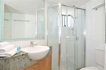 Malibu Mooloolaba - C Tourism 2