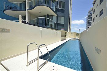 Malibu Mooloolaba - C Tourism 17