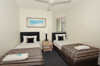 Malibu Mooloolaba - C Tourism 30