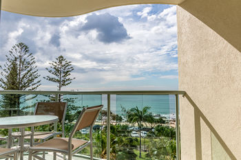 Malibu Mooloolaba - C Tourism 43