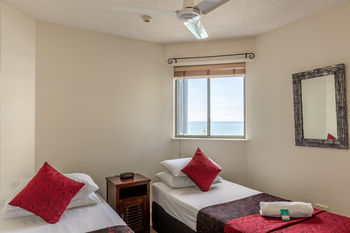 Malibu Mooloolaba - C Tourism 49