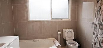 Taren Point Beach House - C Tourism 1