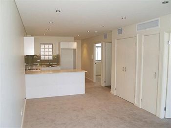 Wyndel Apartments - Encore - C Tourism 6