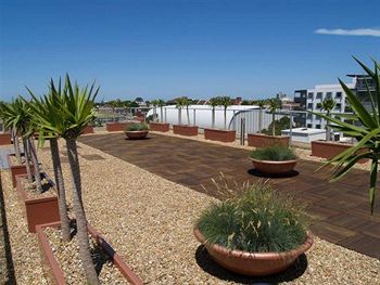 Wyndel Apartments - Encore - C Tourism 8