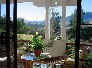 A Room With A View Bed & Breakfast - C Tourism 3