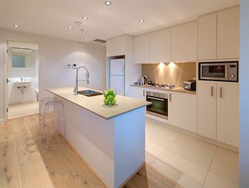 Zara Tower - Luxury Suites And Apartments - C Tourism 5