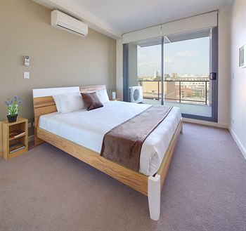 Zara Tower - Luxury Suites And Apartments - C Tourism 8