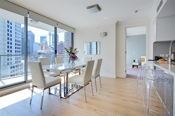 Zara Tower - Luxury Suites And Apartments - C Tourism 15