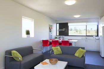 Western Sydney University Village-Campbelltown Campus - C Tourism 3