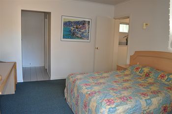 Nunawading Motor Inn - C Tourism 9