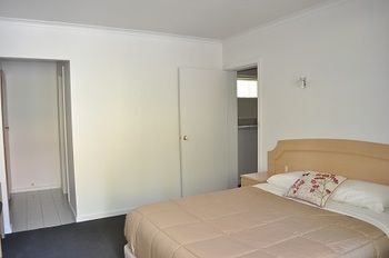 Nunawading Motor Inn - C Tourism 42
