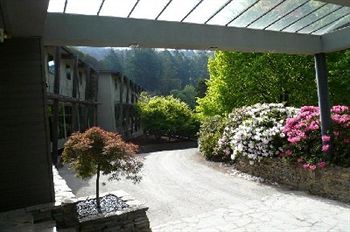 CountryPlace - C Tourism 10