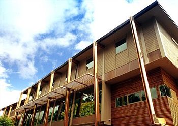 CountryPlace - C Tourism 12