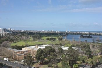 Apartments Melbourne Domain - South Melbourne - C Tourism 0