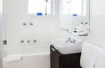 Adara East Melbourne - C Tourism 14