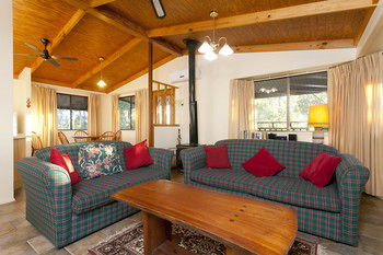 Eagleview Resort - C Tourism 96