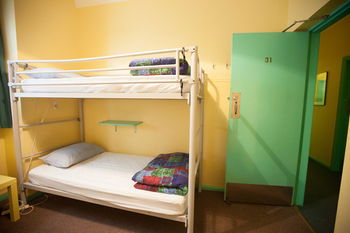 Eva's Backpackers - C Tourism 59