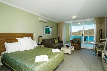 Ettalong Beach Apartments - C Tourism 5