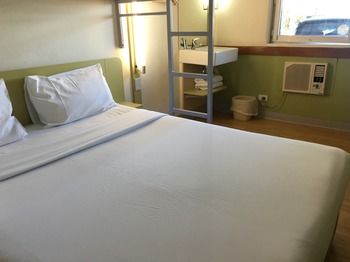 Ibis Budget Campbelltown - C Tourism 12