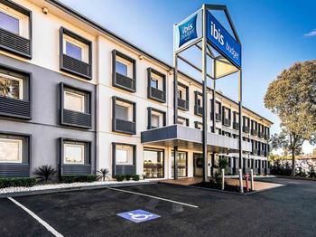 Ibis Budget Campbelltown - C Tourism 25