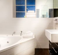 Crest On Barkly Serviced Apartments - C Tourism