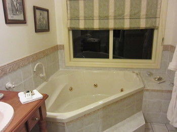 Pericoe Retreat Bed & Breakfast - C Tourism 18