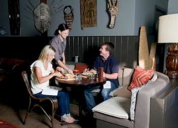 Zoofari Lodge, Taronga Western Plains Zoo - C Tourism 11