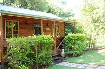 Sunshine Valley Cottages - C Tourism 10