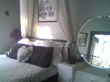 Hamilton Heritage B&B - C Tourism 25