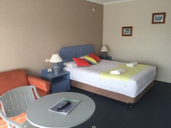 Ulladulla Harbour Motel - C Tourism 10