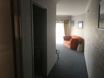 Ulladulla Harbour Motel - C Tourism 25