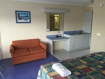 Ulladulla Harbour Motel - C Tourism 35