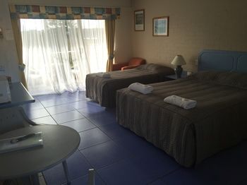Ulladulla Harbour Motel - C Tourism 50