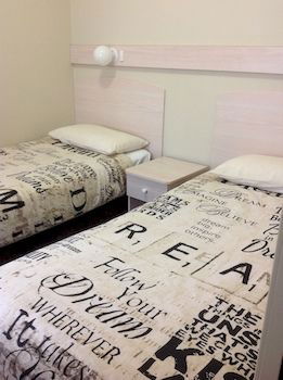 Ashton Townhouse Motel And Suites - C Tourism 15