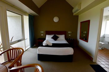 Rothbury Escape - C Tourism 14