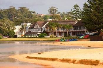 Clan Lakeside Lodge Terrigal - C Tourism 2
