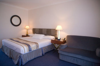 Clan Lakeside Lodge Terrigal - C Tourism 7