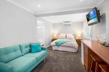 Forresters Beach Bed & Breakfast - C Tourism 6