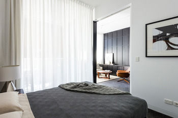 Apartment Hotel East Central - C Tourism 18