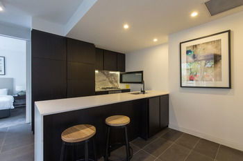 Apartment Hotel East Central - C Tourism 31