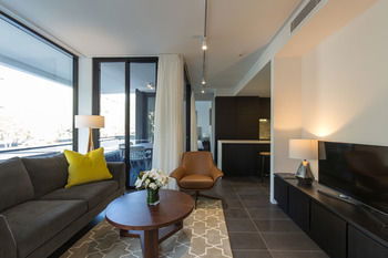 Apartment Hotel East Central - C Tourism 43